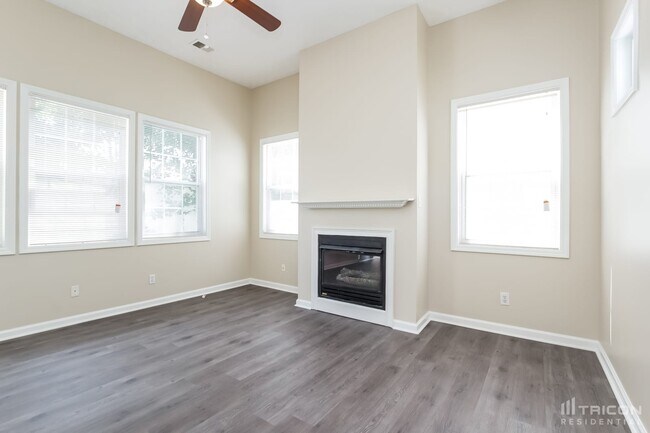 Building Photo - 349 Windcroft Cir NW