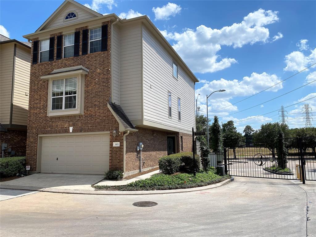 Foto principal - 1831 Stacy Crest