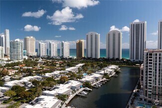 Building Photo - 393 Poinciana Island Dr