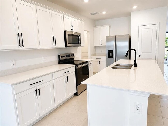 Building Photo - 6312 Silverstar Dr