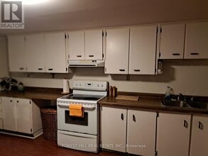 Building Photo - 1706 Blackbird Dr