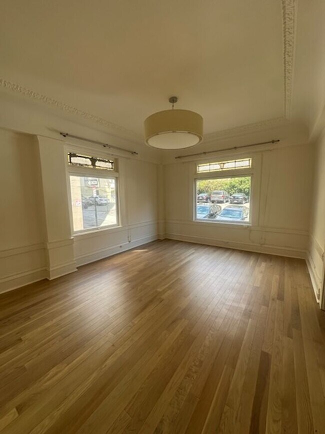 Foto del edificio - Epic REA- Spacious Flexible Plan 1-2 BR/1 ...