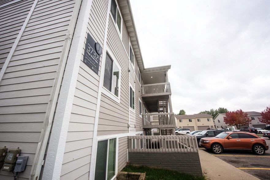 Tripp Street Apartments Rentals Ames, IA