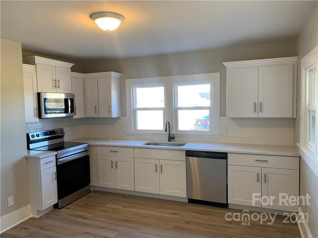 Building Photo - 3428 Arvin Dr