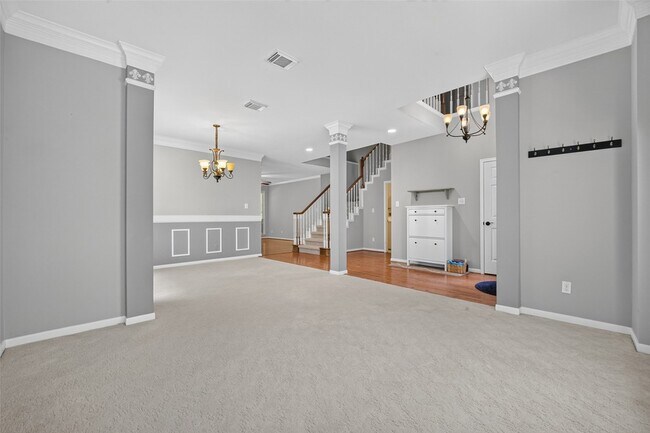 Foto del edificio - 4414 Ringrose Dr