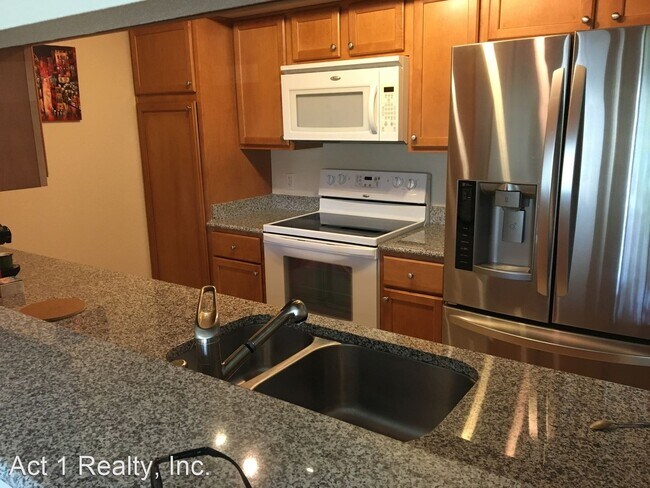 Building Photo - 2 br, 2 bath House - 2845 Loveland Dr 3602