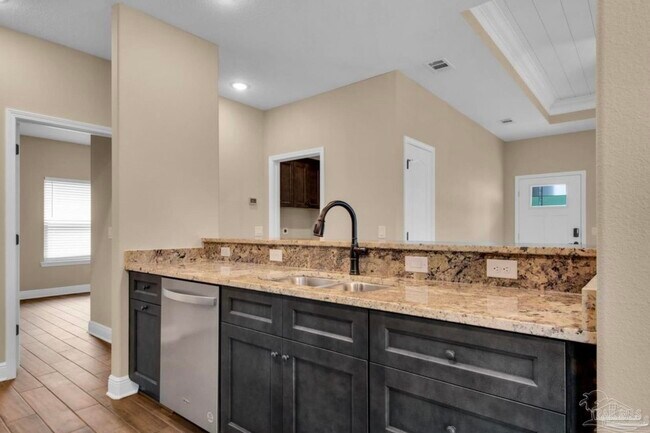 Building Photo - 3034 N 20th Ave