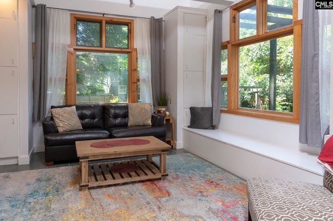 Foto del edificio - 2715 Lee St