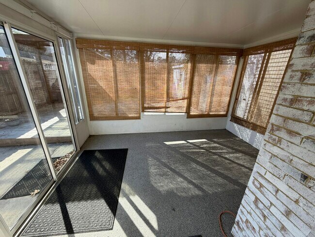 Foto del edificio - 634 Biltmore Dr