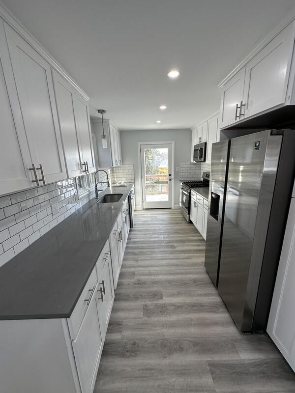 Building Photo - 228 Chesna Dr