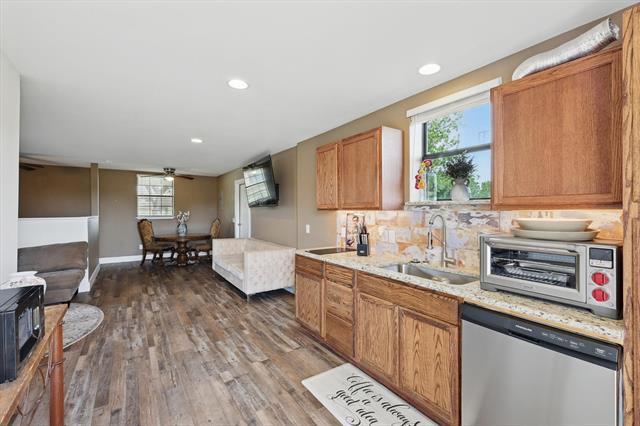 Foto del edificio - 13421 Emu Ln