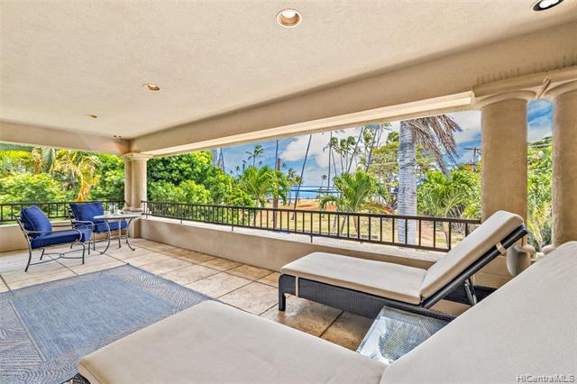Building Photo - 4902 Kahala Ave