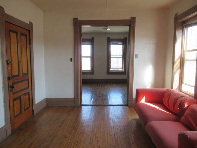 Building Photo - 3216 S Morgan St