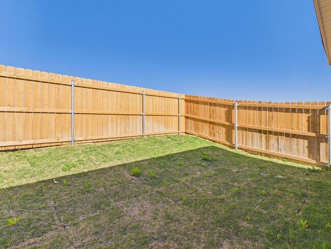 Foto del edificio - 2808 Haystack Wy