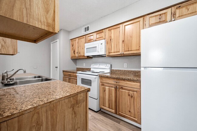Foto del edificio - 4620 W Orange St
