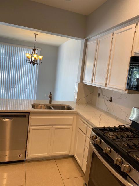 Foto del edificio - 13613 Tiverton Rd