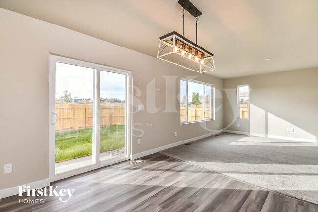 Building Photo - 10189 Luneth Dr