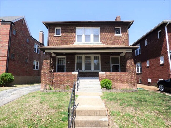 Building Photo - 7211 Tulane Ave