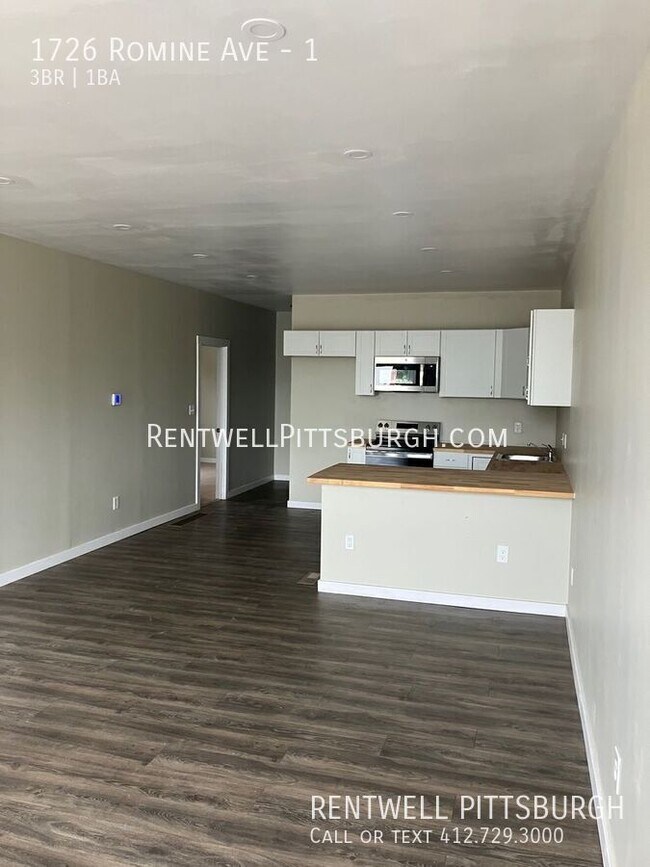 Building Photo - 1726 Romine Ave