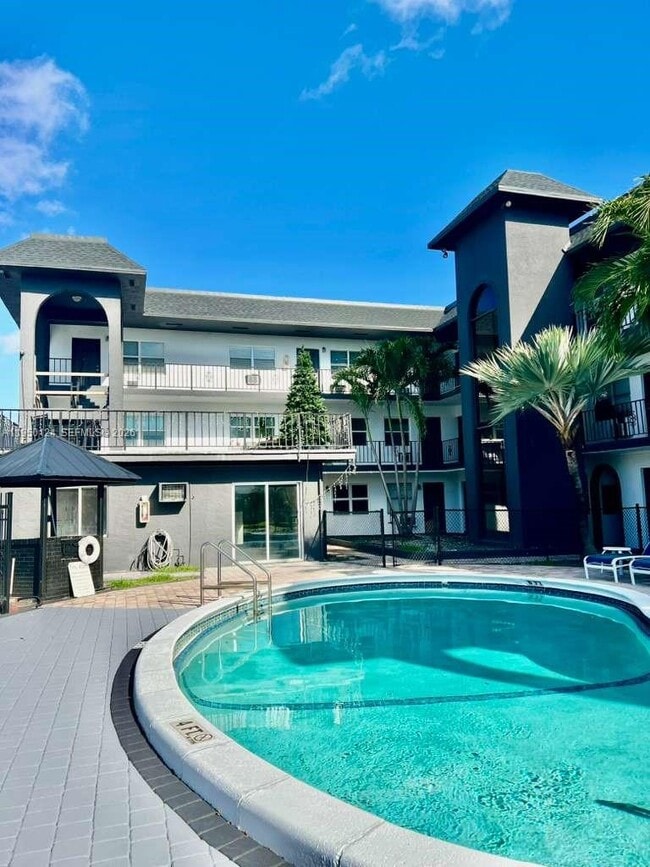 Foto del edificio - 1100 NE 9th Ave