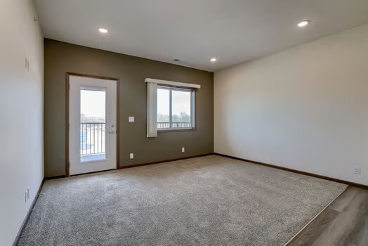 Building Photo - Wilderness Hills South Apartments