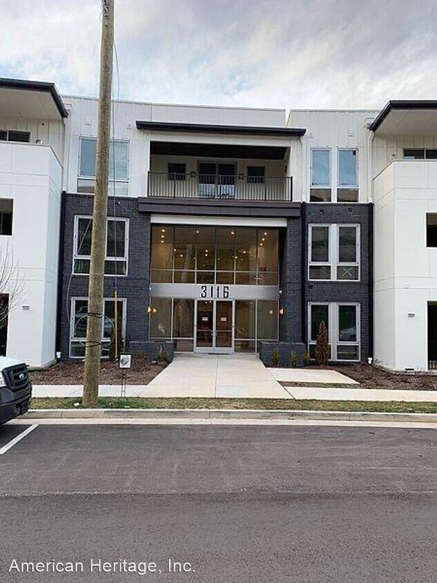Foto principal - 2 br, 2 bath House - 3116 West End Avenue ...