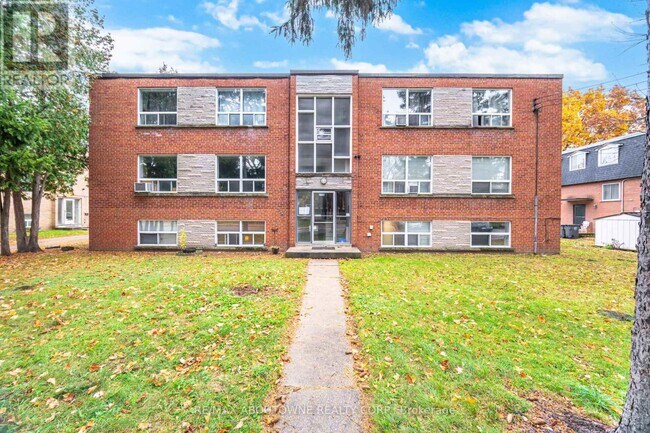 Building Photo - 2138 Ghent Ave