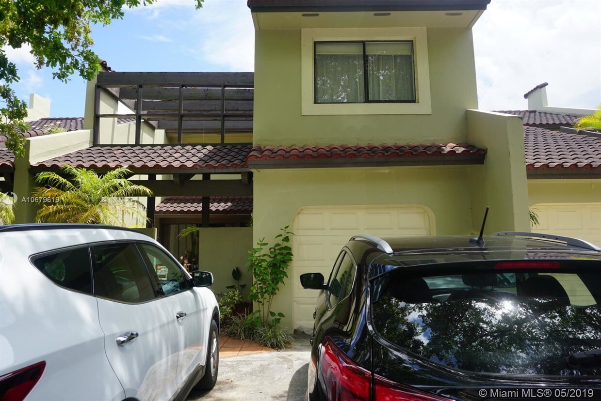 Primary Photo - 3427 Torremolinos Ave