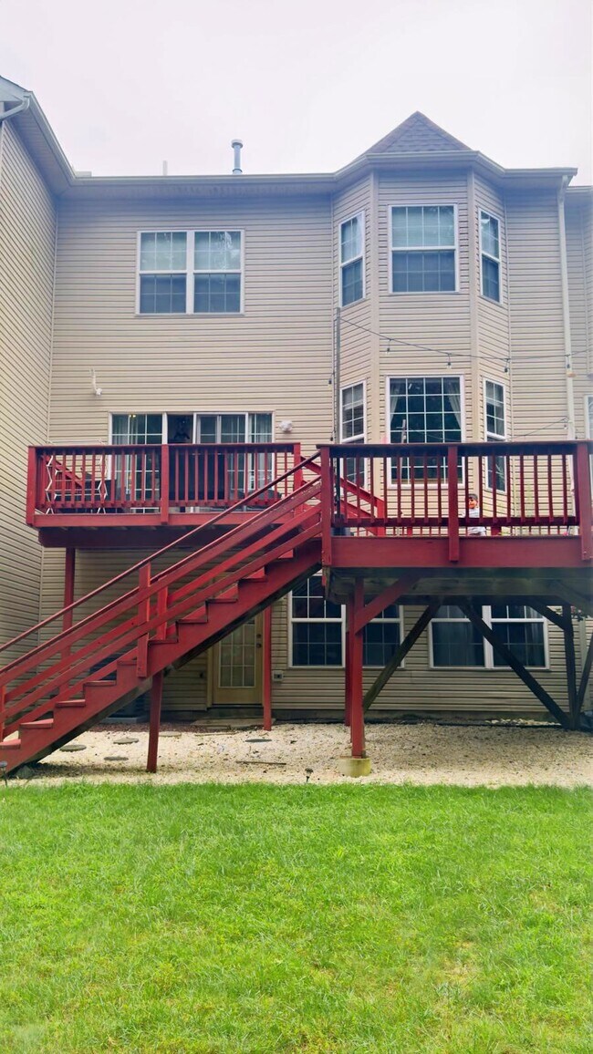 Foto del edificio - 3 Sycamore Ln