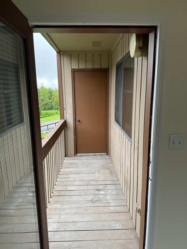 Foto del edificio - 97 Davos Pt