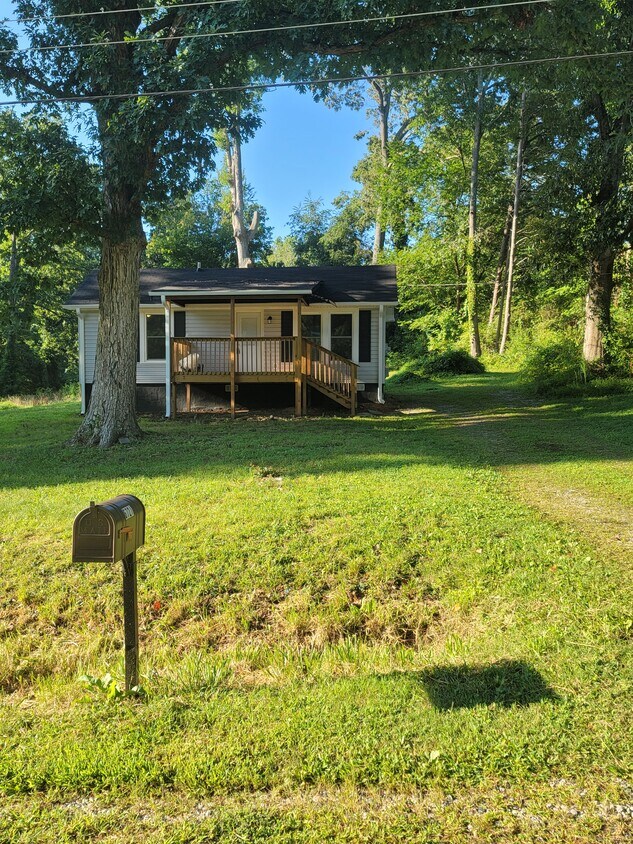 6721 Jewel Ave, Jamestown, NC 27282 House Rental in Jamestown, NC