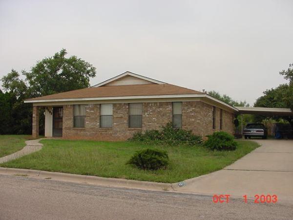 Foto del edificio - 8082 Hearne Dr