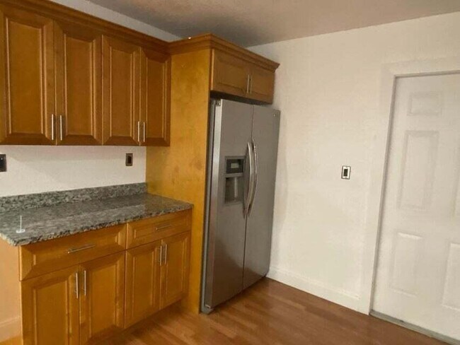 Foto del edificio - 1027 Beech Rd