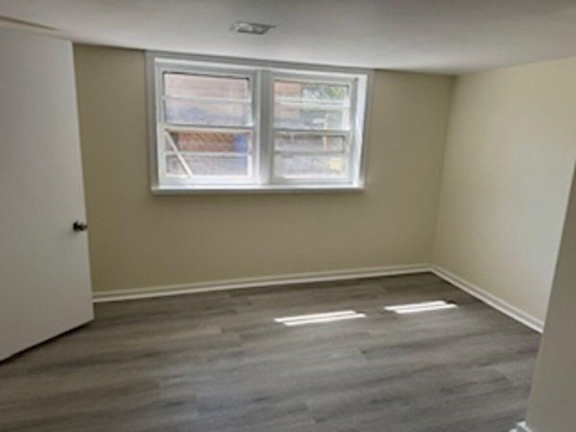 Foto principal - 103 Wallace St