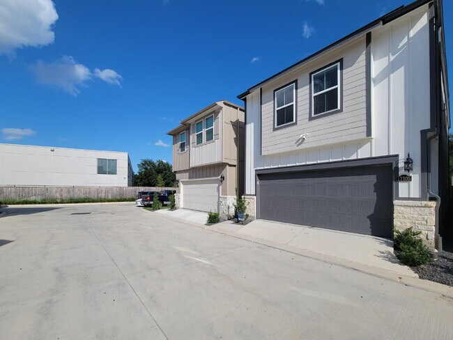 Foto del edificio - 3 Bed Home for Rent in Park Row Village West | Houston TX 77084