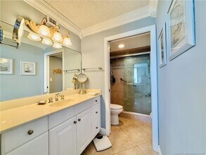 Building Photo - 10680 S Ocean Dr