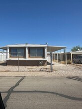 Building Photo - 565 Harbor Dr