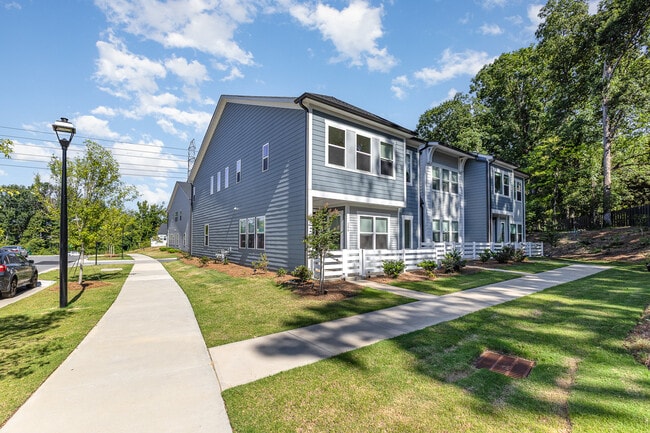Building Photo - 306 Cloudcroft Aly