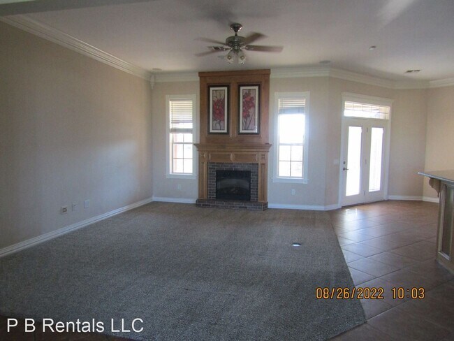 Building Photo - 4 br, 2.5 bath House - 1264 SW Paint RD