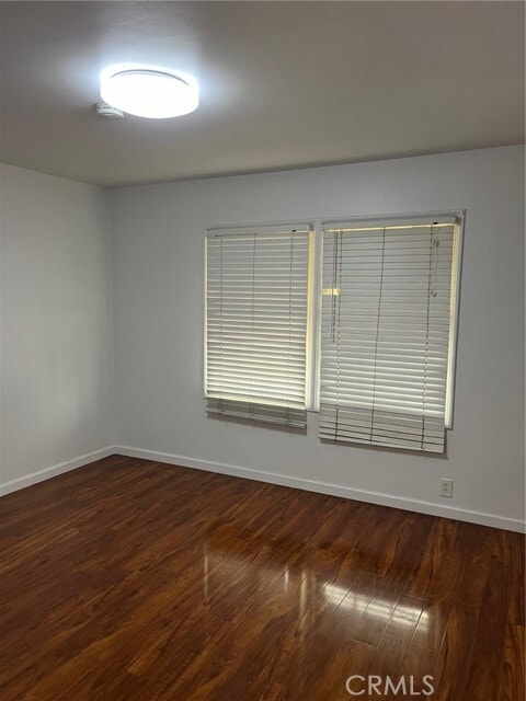 Foto del edificio - 230 S Fremont Ave