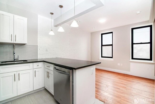 Building Photo - 187 Lenox Avenue