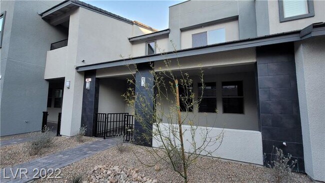 Building Photo - COMING SOON!  AWESOME SUMMERLIN TOWNHOME!