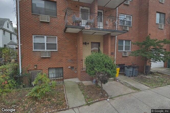 Primary Photo - 86-38 53rd Ave