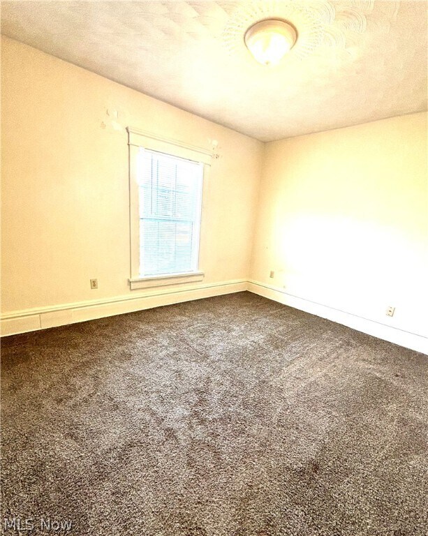Building Photo - 47 Ames Ct