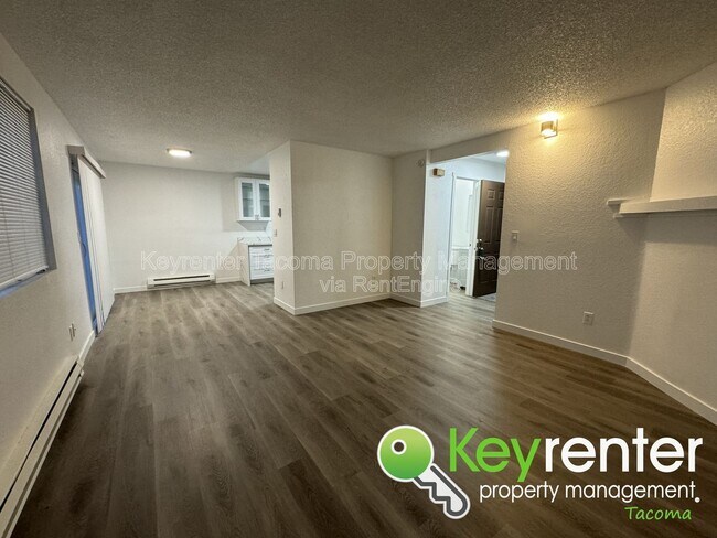 Foto del edificio - 15909 18th Ave Ct E