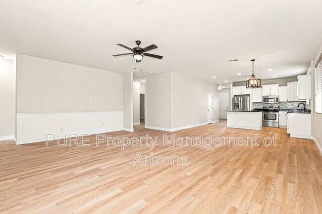 Foto del edificio - 1711 W Paisley Dr