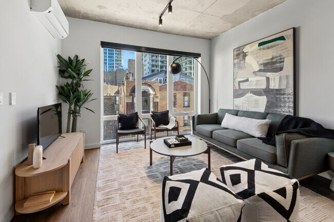 Foto del edificio - 411 W Chicago Ave