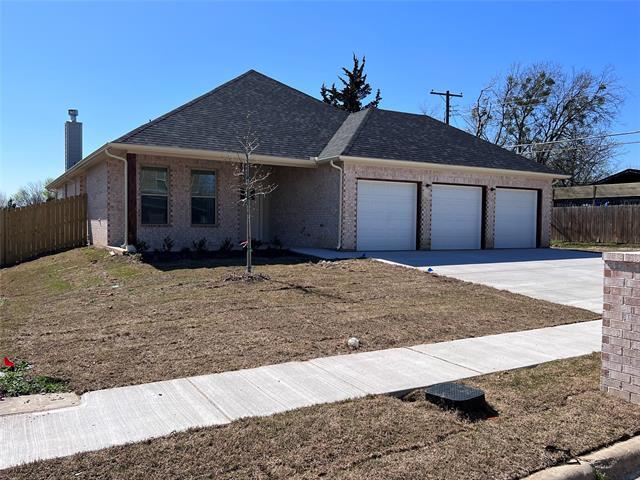 Building Photo - 1500 Linda Ln