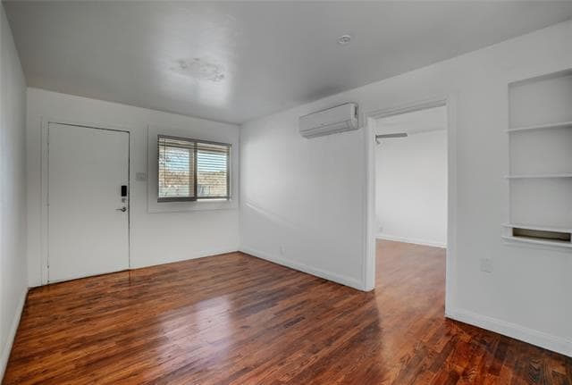 Foto del edificio - 3310 Douglas Ave