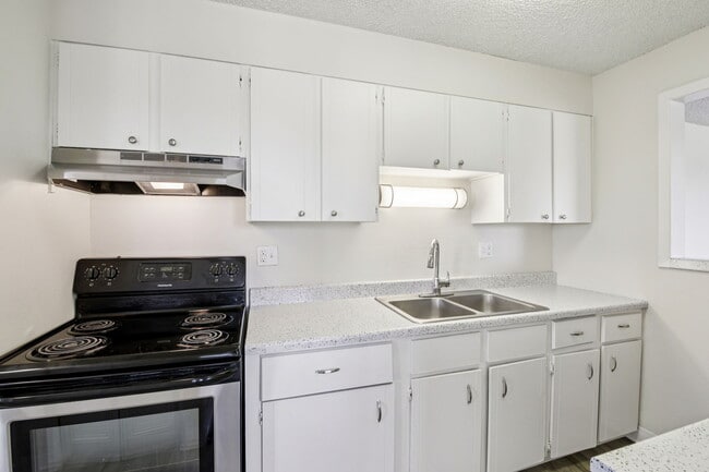 Building Photo - Meridian Garden Apartments